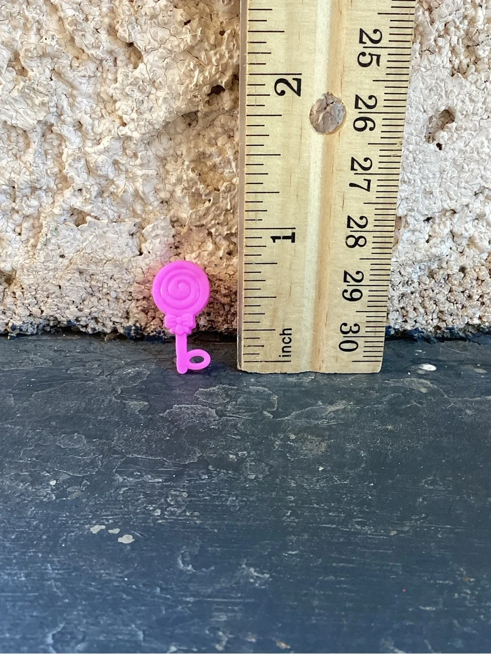 N/A pink lollipop